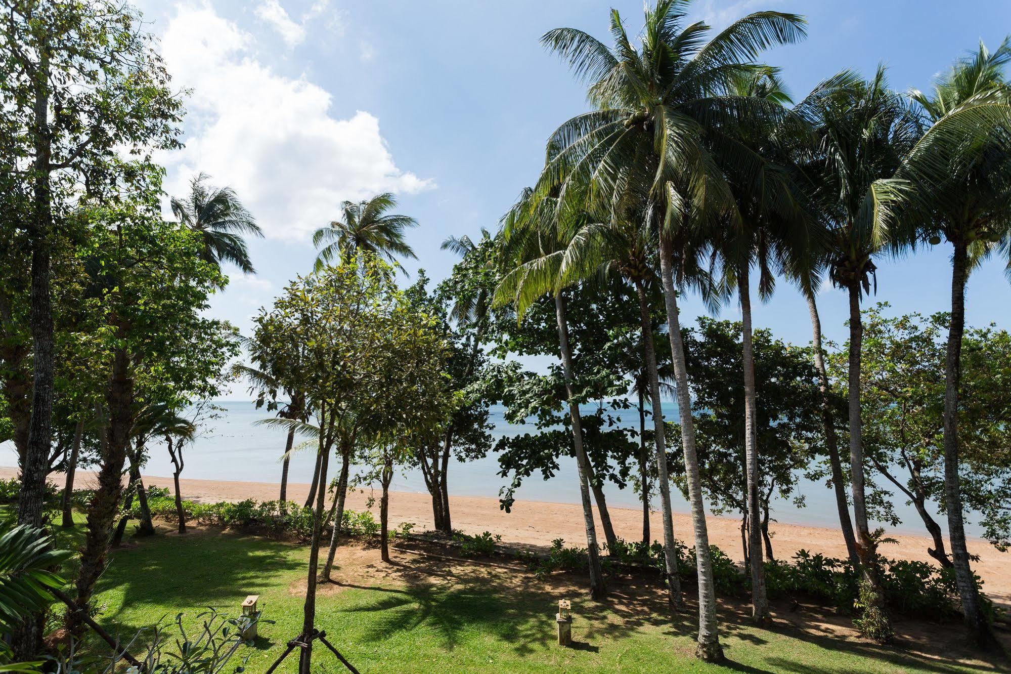 Amatapura Beachfront Villa 15, Sha Certified Ao Nam Mao Exterior photo